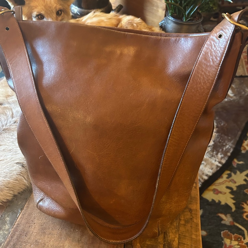 Vintage Coach Brown Leather bucket bag